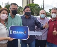Estado entrega 26 veículos e assina convênio de R$ 5 milhões em Cianorte