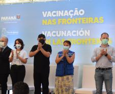 Paraná e Ministérios da Saúde do Brasil e Paraguai realizam testagem e vacinação na fronteira