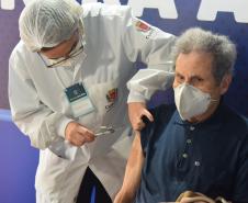 Força-tarefa da vacinação para segunda dose e dose reforço contra a Covid-19 começa neste sábado