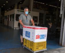 Saúde distribui 79,3 mil vacinas contra a Covid-19 e reforça imunização no Paraná neste fim de ano