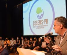 Secretário agradece parceria com os municípios na posse da nova diretoria do Cosems