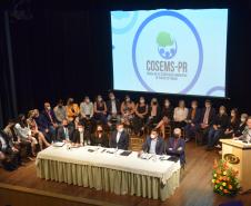 Secretário agradece parceria com os municípios na posse da nova diretoria do Cosems