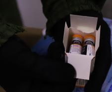 Paraná recebe primeiro lote com 65 mil vacinas contra a Covid-19 para crianças