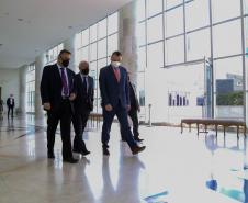 Saúde recebe doação de camas hospitalares de empresa tcheca