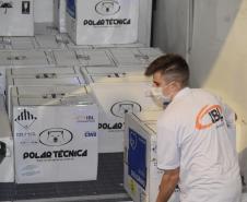 Vacinas pediátricas chegam ao Paraná e serão distribuídas nesta quarta (26)