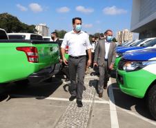 Governador entrega 42 caminhonetes para reforçar trabalho de vigilância ambiental