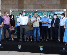 Governador entrega 42 caminhonetes para reforçar trabalho de vigilância ambiental