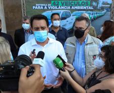Governador entrega 42 caminhonetes para reforçar trabalho de vigilância ambiental