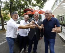 Saúde entrega ambulâncias para reforçar os serviços do Samu 