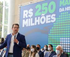 Investimento recorde na saúde pública do Paraná prevê mais de 300 obras e 744 novos veículos