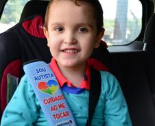 Sesa disponibilizará protetores de cinto de segurança aos autistas