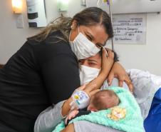 Em parceria com Curitiba, Hospital do Trabalhador faz parto com apoio de intérprete de libras