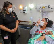 Em parceria com Curitiba, Hospital do Trabalhador faz parto com apoio de intérprete de libras