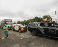 Com escolta, comboio do Estado com insumos de saúde está a caminho do Litoral
