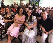 Escola de Saúde Publica forma oito novos profissionais em enfermagem obstétrica e multiprofissional em Saúde Mental