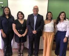 Escola de Saúde Publica forma oito novos profissionais em enfermagem obstétrica e multiprofissional em Saúde Mental