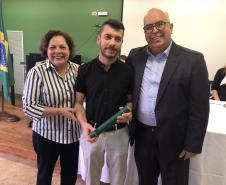 Escola de Saúde Publica forma oito novos profissionais em enfermagem obstétrica e multiprofissional em Saúde Mental