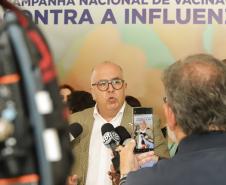 Paraná antecipa campanha e dá início à vacinação 2023 contra a Influenza nesta terça-feira