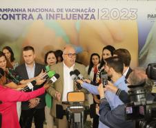 Paraná antecipa campanha e dá início à vacinação 2023 contra a Influenza nesta terça-feira