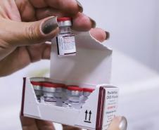 Paraná distribui vacinas contra Covid-19 nesta quarta e iniciará reforço do público de 5 a 11 anos
