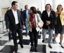 Governador recebe ministra da Saúde para debater fortalecimento da área no Paraná