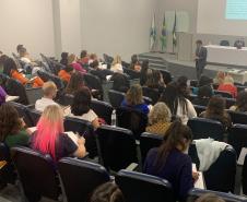 Saúde debate estratégias para ampliar atenção integral do adolescente