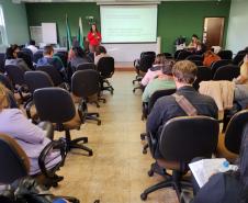 Estado capacita técnicos e profissionais de saúde para o teste do pezinho