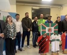 Com apoio dos três clubes de Curitiba, campanha incentiva população a doar sangue