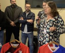 Com apoio dos três clubes de Curitiba, campanha incentiva população a doar sangue