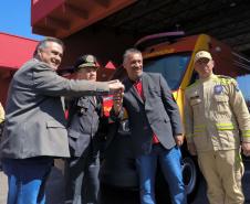 Governo reforça atendimento de urgência com entrega de ambulâncias a Curitiba e RMC
