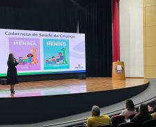 Governo lança caderneta de saúde do idoso e novas versões para as crianças e gestantes