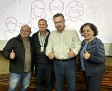 Saúde apresenta novas Cadernetas do Idoso, Crianças e Gestantes na Grande Curitiba