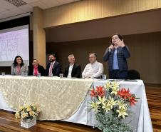 Saúde apresenta novas Cadernetas do Idoso, Crianças e Gestantes na Grande Curitiba
