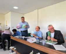 Saúde destaca importância da vacinação em encontro com bispos do Paraná