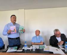 Saúde destaca importância da vacinação em encontro com bispos do Paraná
