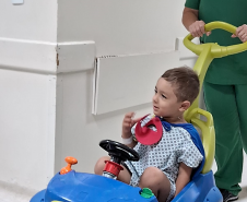 Mutirão de cirurgia infantil beneficia crianças em Londrina e região