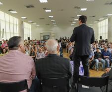 Governador libera mais R$ 403 milhões para a saúde e entrega novos carros e ambulâncias