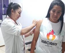 Com mobilização do Estado e municípios, Paraná registra 125 mil doses aplicadas no "Dia D"