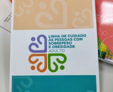 Saúde distribui em todo o Paraná material sobre cuidados com sobrepeso e obesidade