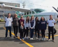 Pilotos que transportam órgãos encontram adolescente que recebeu um novo coração