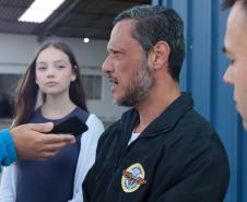 Pilotos que transportam órgãos encontram adolescente que recebeu um novo coração