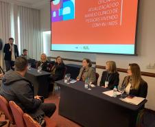 Paraná capacita profissionais sobre manejo clínico de pessoas que vivem com HIV/Aids