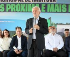 Estado libera R$ 12 milhões para 1º hospital de Imbituva e entrega matrículas de 171 casas