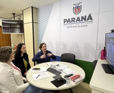 Secretaria da Saúde lança cartilha para orientar sobre violências contra as mulheres