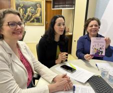 Secretaria da Saúde lança cartilha para orientar sobre violências contra as mulheres