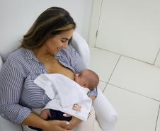 Rede de aleitamento materno e hospitais certificados ajudam milhares de bebês todos os anos