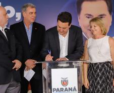 Em parceria com AACD, governador anuncia Complexo de Reabilitação Silvio Santos