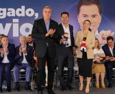 Em parceria com AACD, governador anuncia Complexo de Reabilitação Silvio Santos