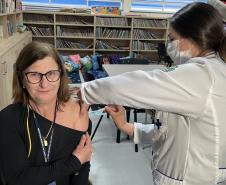 Com mais de 160 mil doses aplicadas, vacinação nas escolas é prorrogada