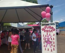 No Paraná Rosa, Estado alerta sobre a prevenção ao câncer e reforça investimentos no SUS
